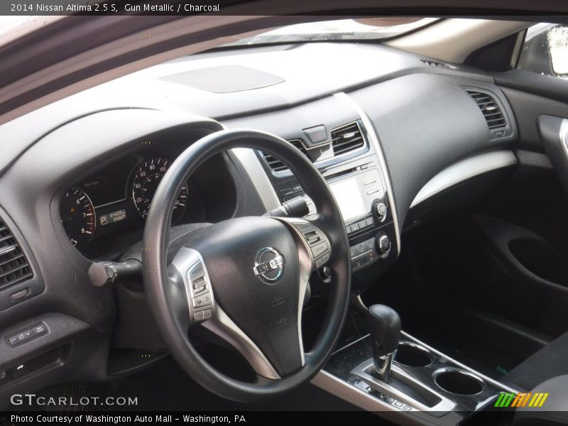 Gun Metallic / Charcoal 2014 Nissan Altima 2.5 S