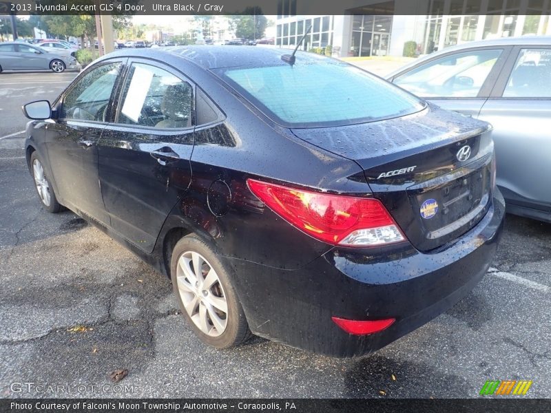 Ultra Black / Gray 2013 Hyundai Accent GLS 4 Door