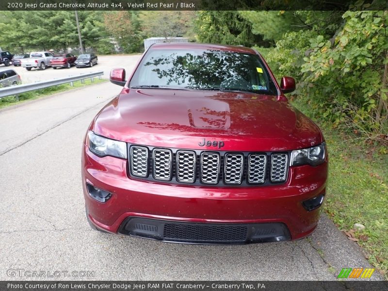 Velvet Red Pearl / Black 2020 Jeep Grand Cherokee Altitude 4x4