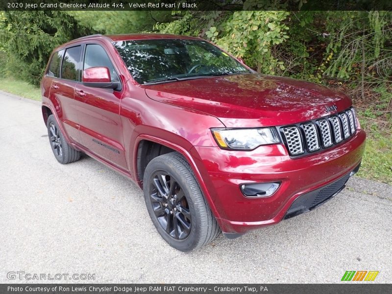 Velvet Red Pearl / Black 2020 Jeep Grand Cherokee Altitude 4x4