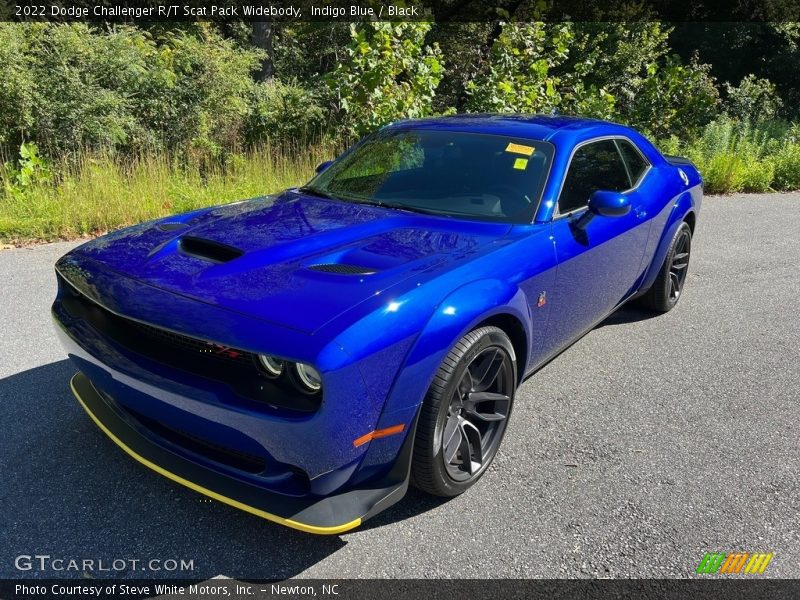 Indigo Blue / Black 2022 Dodge Challenger R/T Scat Pack Widebody