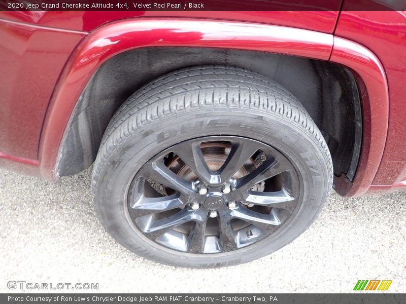 Velvet Red Pearl / Black 2020 Jeep Grand Cherokee Altitude 4x4