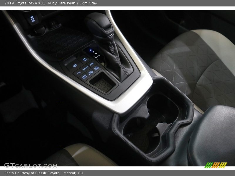 Ruby Flare Pearl / Light Gray 2019 Toyota RAV4 XLE
