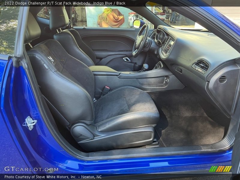 Front Seat of 2022 Challenger R/T Scat Pack Widebody