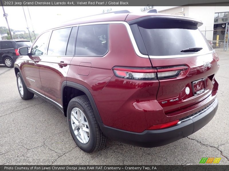 Velvet Red Pearl / Global Black 2023 Jeep Grand Cherokee L Laredo 4x4