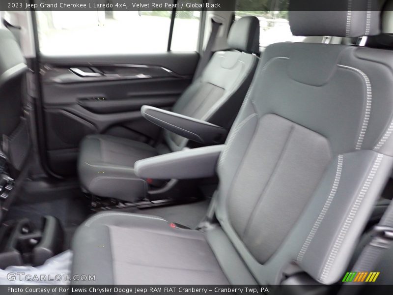 Velvet Red Pearl / Global Black 2023 Jeep Grand Cherokee L Laredo 4x4