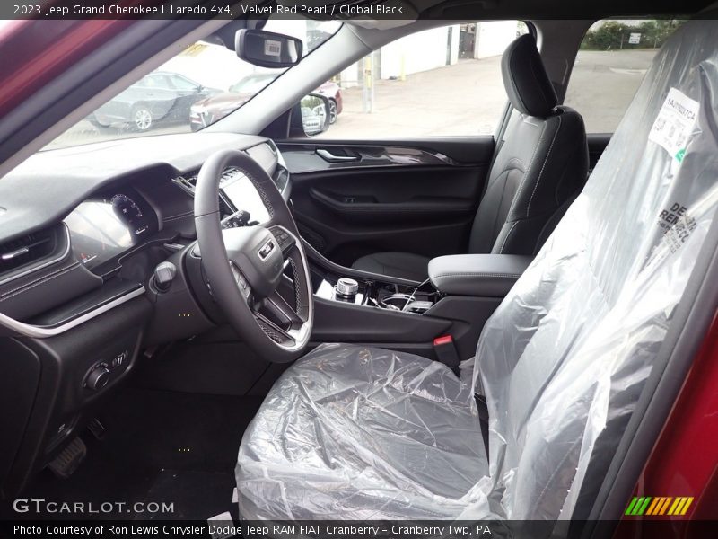 Velvet Red Pearl / Global Black 2023 Jeep Grand Cherokee L Laredo 4x4