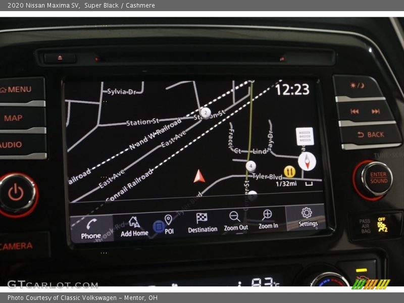 Navigation of 2020 Maxima SV