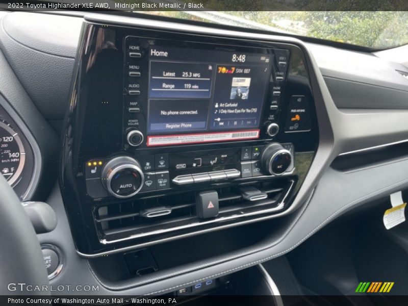 Midnight Black Metallic / Black 2022 Toyota Highlander XLE AWD