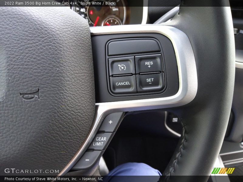 Bright White / Black 2022 Ram 3500 Big Horn Crew Cab 4x4