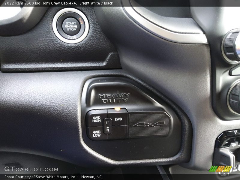 Bright White / Black 2022 Ram 3500 Big Horn Crew Cab 4x4