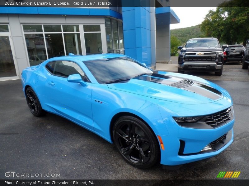 Front 3/4 View of 2023 Camaro LT1 Coupe