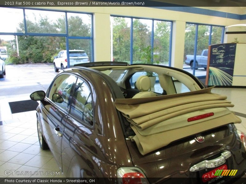 Espresso (Brown) / Marrone/Avorio (Brown/Ivory) 2013 Fiat 500 c cabrio Pop