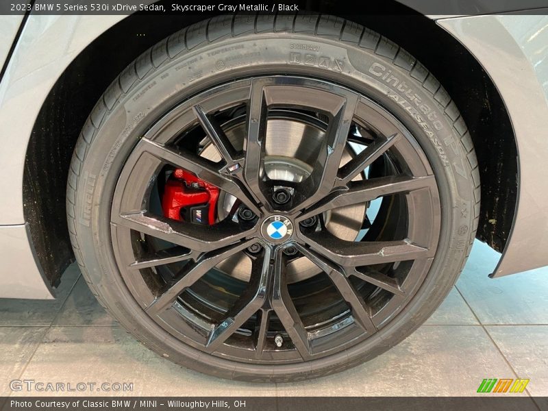  2023 5 Series 530i xDrive Sedan Wheel