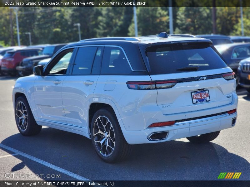 Bright White / Global Black 2023 Jeep Grand Cherokee Summit Reserve 4WD