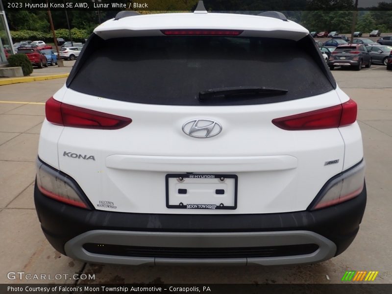 Lunar White / Black 2023 Hyundai Kona SE AWD