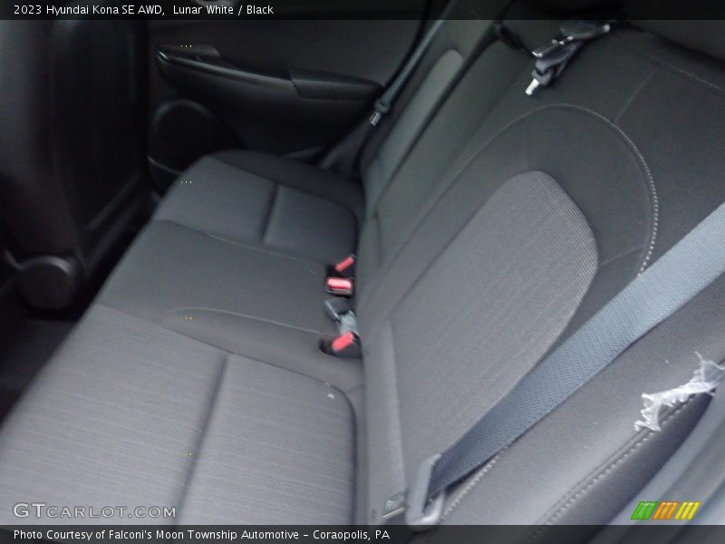 Lunar White / Black 2023 Hyundai Kona SE AWD