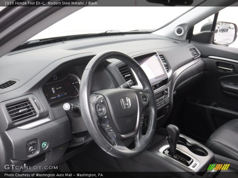 Modern Steel Metallic / Black 2016 Honda Pilot EX-L