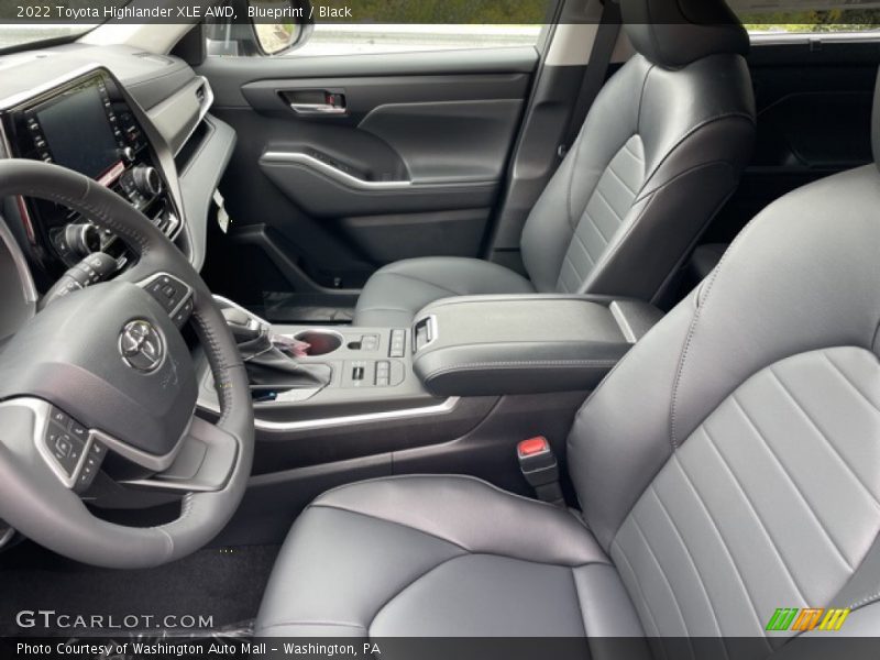 Blueprint / Black 2022 Toyota Highlander XLE AWD