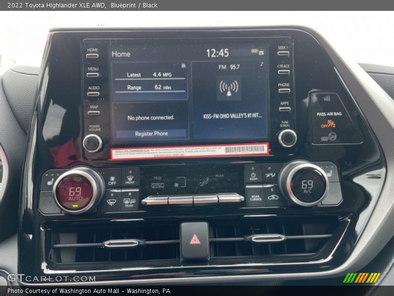 Blueprint / Black 2022 Toyota Highlander XLE AWD