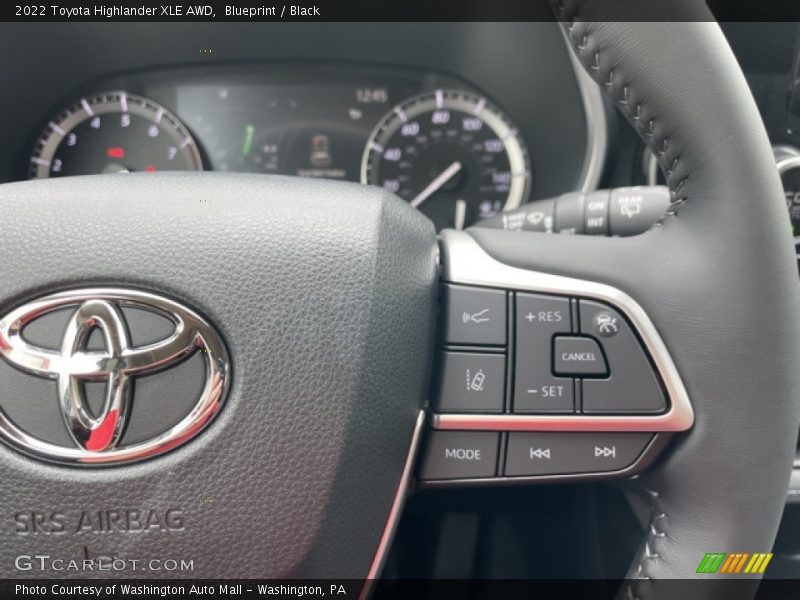 Blueprint / Black 2022 Toyota Highlander XLE AWD