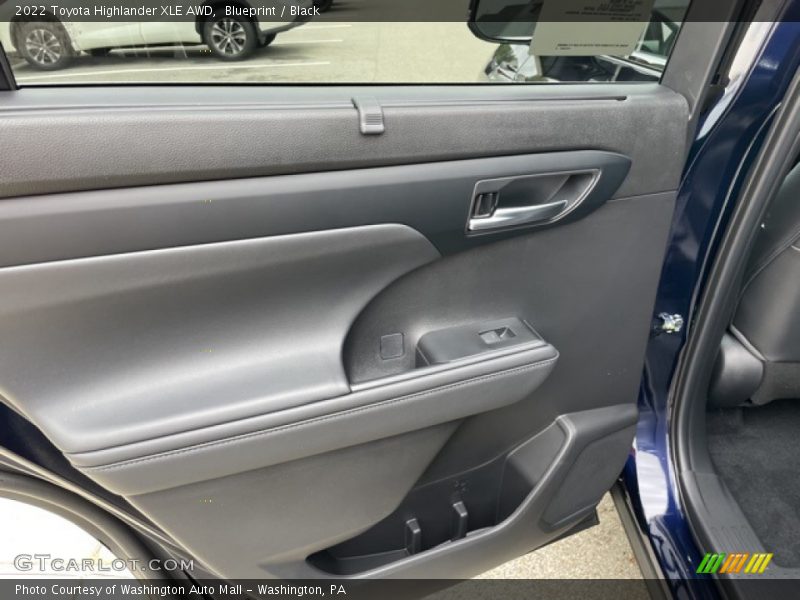 Blueprint / Black 2022 Toyota Highlander XLE AWD