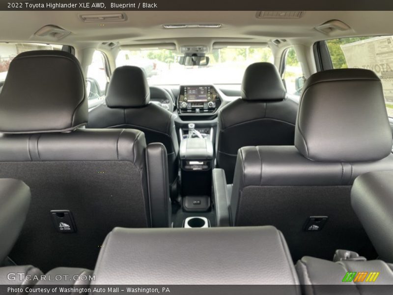 Blueprint / Black 2022 Toyota Highlander XLE AWD