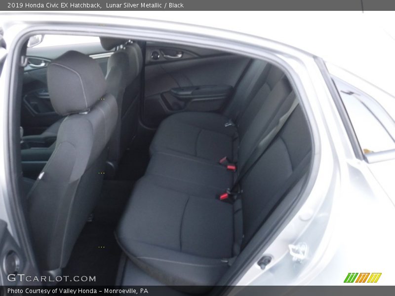 Lunar Silver Metallic / Black 2019 Honda Civic EX Hatchback