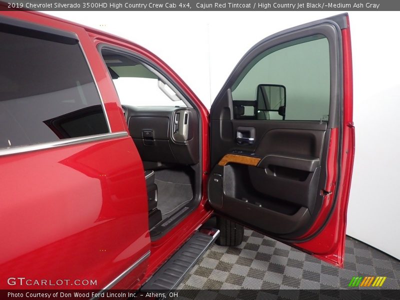 Cajun Red Tintcoat / High Country Jet Black/­Medium Ash Gray 2019 Chevrolet Silverado 3500HD High Country Crew Cab 4x4
