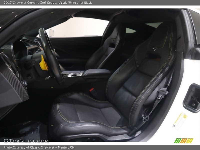 Arctic White / Jet Black 2017 Chevrolet Corvette Z06 Coupe