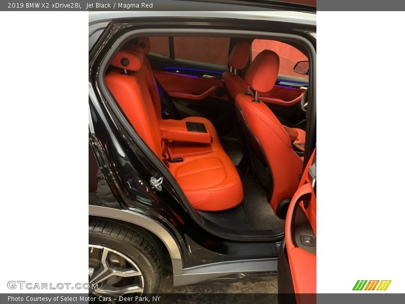 Jet Black / Magma Red 2019 BMW X2 xDrive28i
