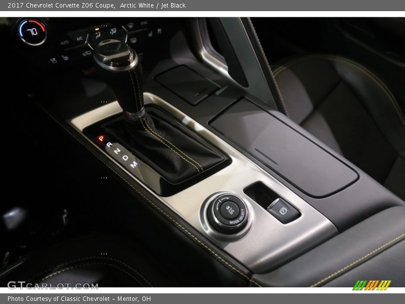 Arctic White / Jet Black 2017 Chevrolet Corvette Z06 Coupe