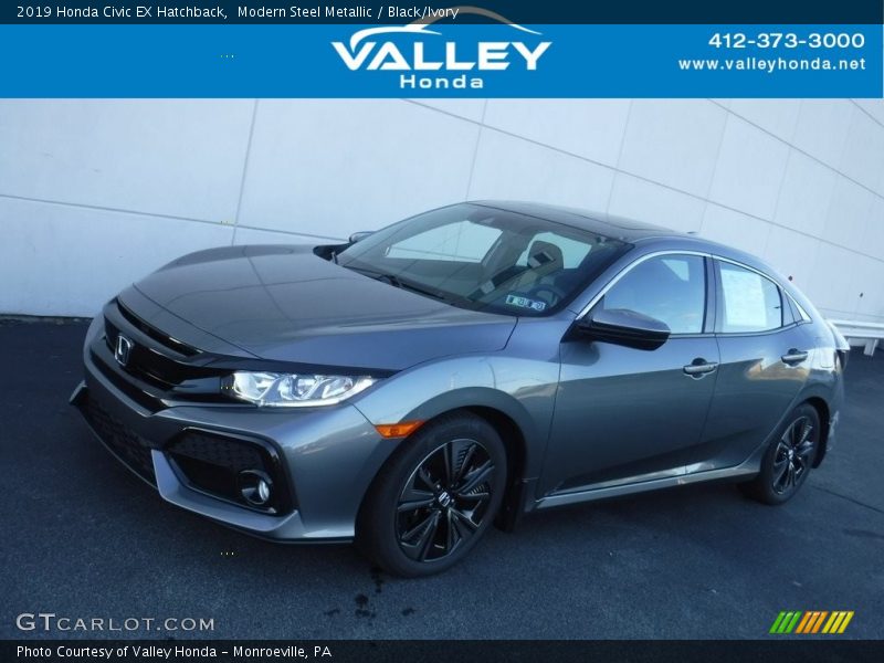 Modern Steel Metallic / Black/Ivory 2019 Honda Civic EX Hatchback