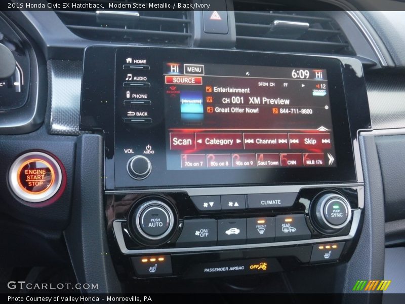 Modern Steel Metallic / Black/Ivory 2019 Honda Civic EX Hatchback