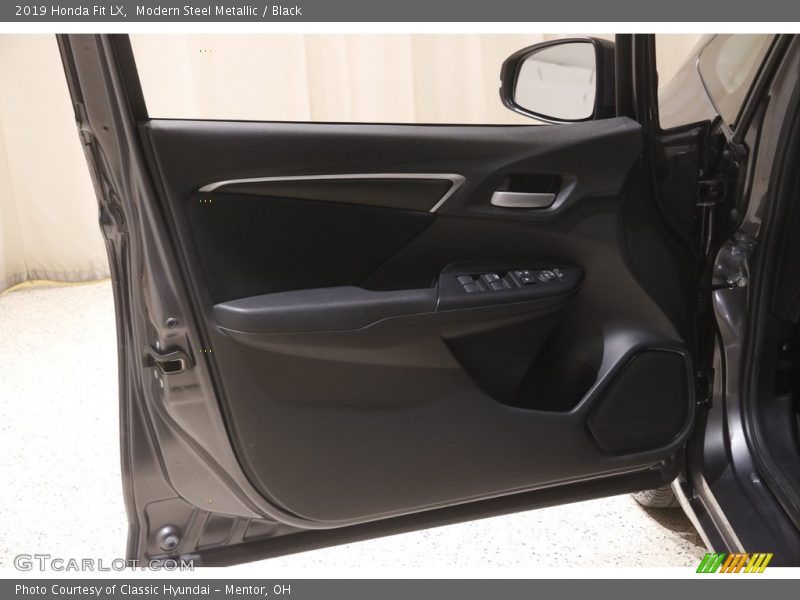 Modern Steel Metallic / Black 2019 Honda Fit LX