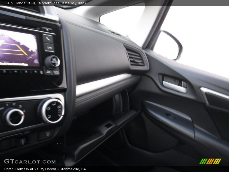Modern Steel Metallic / Black 2019 Honda Fit LX