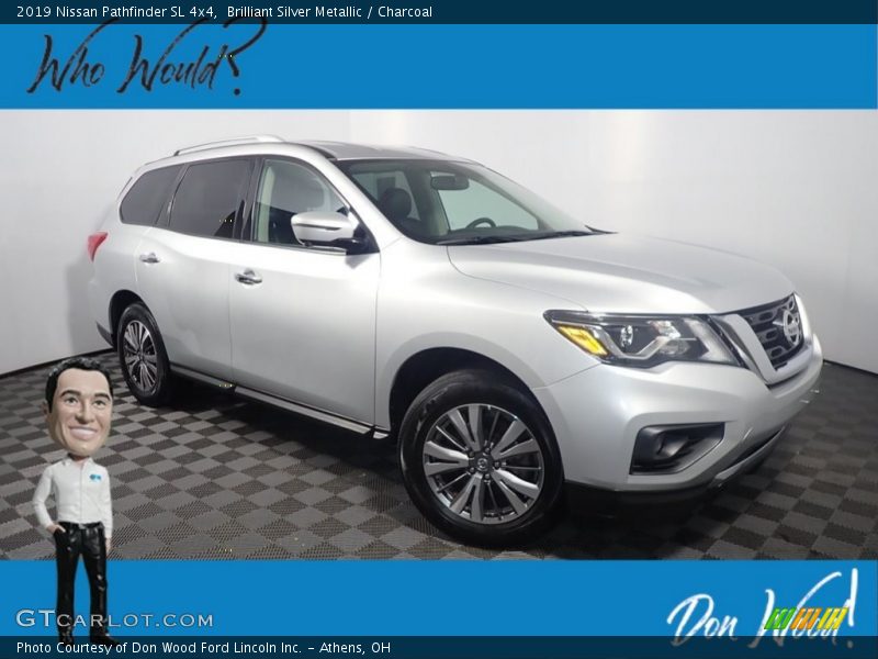 Brilliant Silver Metallic / Charcoal 2019 Nissan Pathfinder SL 4x4