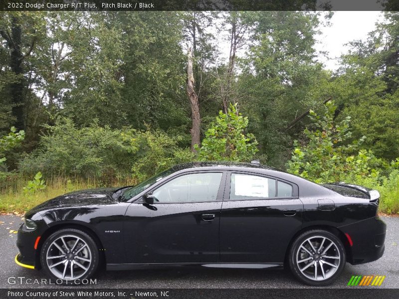 Pitch Black / Black 2022 Dodge Charger R/T Plus
