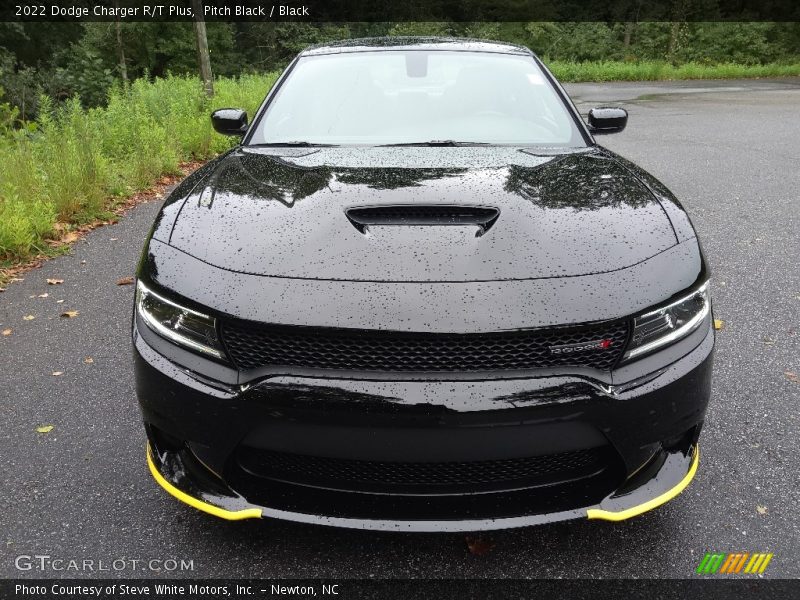 Pitch Black / Black 2022 Dodge Charger R/T Plus