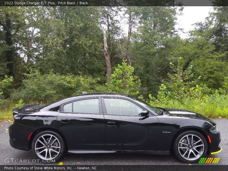 Pitch Black / Black 2022 Dodge Charger R/T Plus
