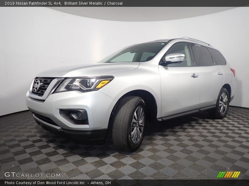 Brilliant Silver Metallic / Charcoal 2019 Nissan Pathfinder SL 4x4