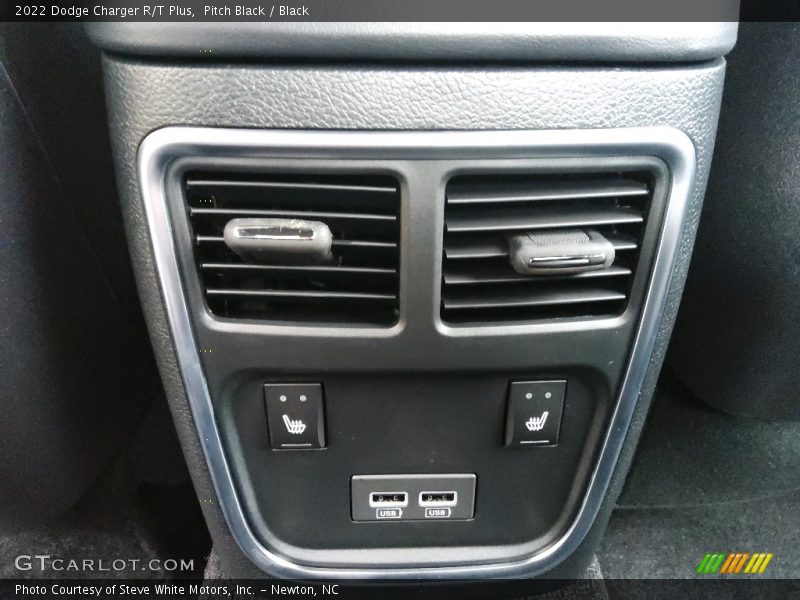 Pitch Black / Black 2022 Dodge Charger R/T Plus