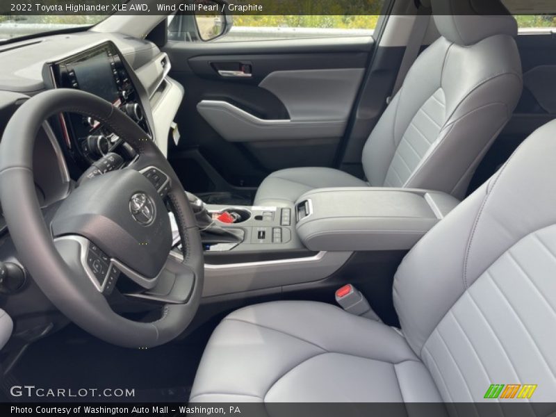 Wind Chill Pearl / Graphite 2022 Toyota Highlander XLE AWD