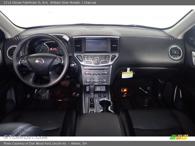 Brilliant Silver Metallic / Charcoal 2019 Nissan Pathfinder SL 4x4