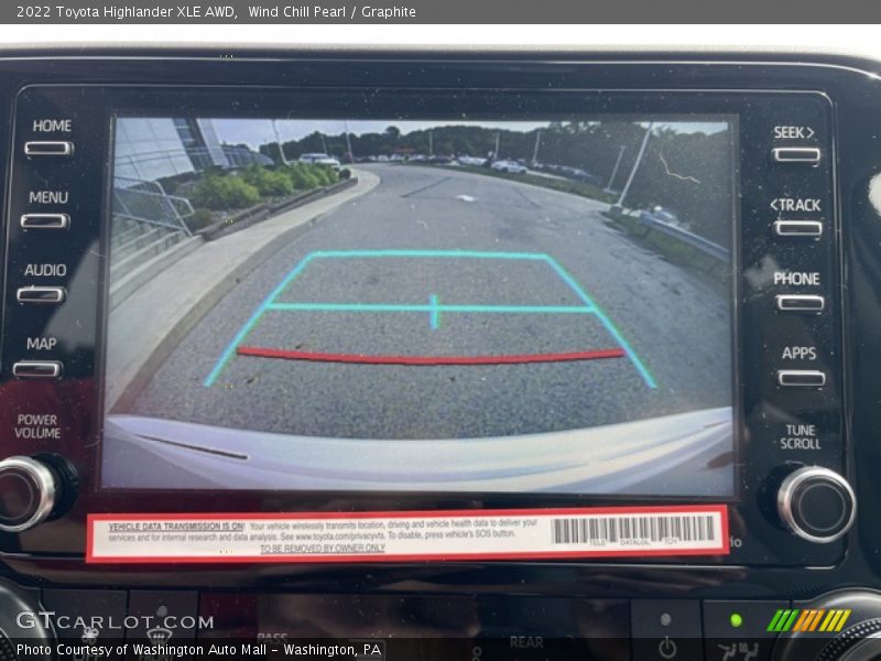 Wind Chill Pearl / Graphite 2022 Toyota Highlander XLE AWD