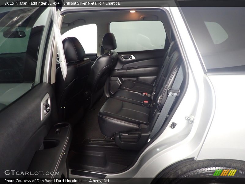 Brilliant Silver Metallic / Charcoal 2019 Nissan Pathfinder SL 4x4