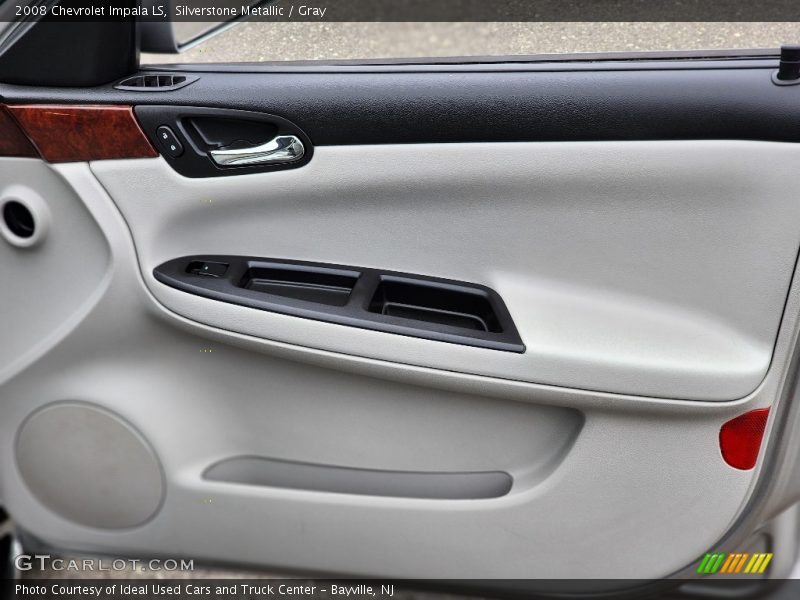 Silverstone Metallic / Gray 2008 Chevrolet Impala LS