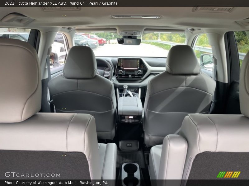 Wind Chill Pearl / Graphite 2022 Toyota Highlander XLE AWD