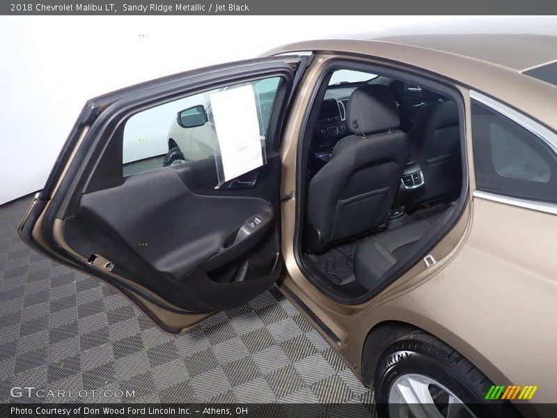 Sandy Ridge Metallic / Jet Black 2018 Chevrolet Malibu LT