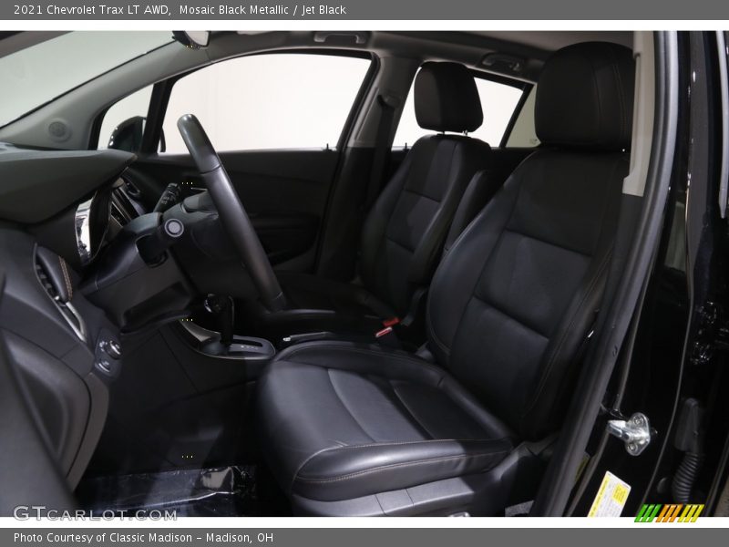 Mosaic Black Metallic / Jet Black 2021 Chevrolet Trax LT AWD